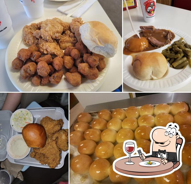 Charlie's Chicken & Barbecue in McAlester - Restaurant menu and reviews