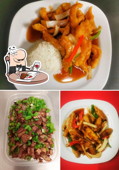 Oriental Chef Wolverhampton Chinese Take Away sirve recetas con carne