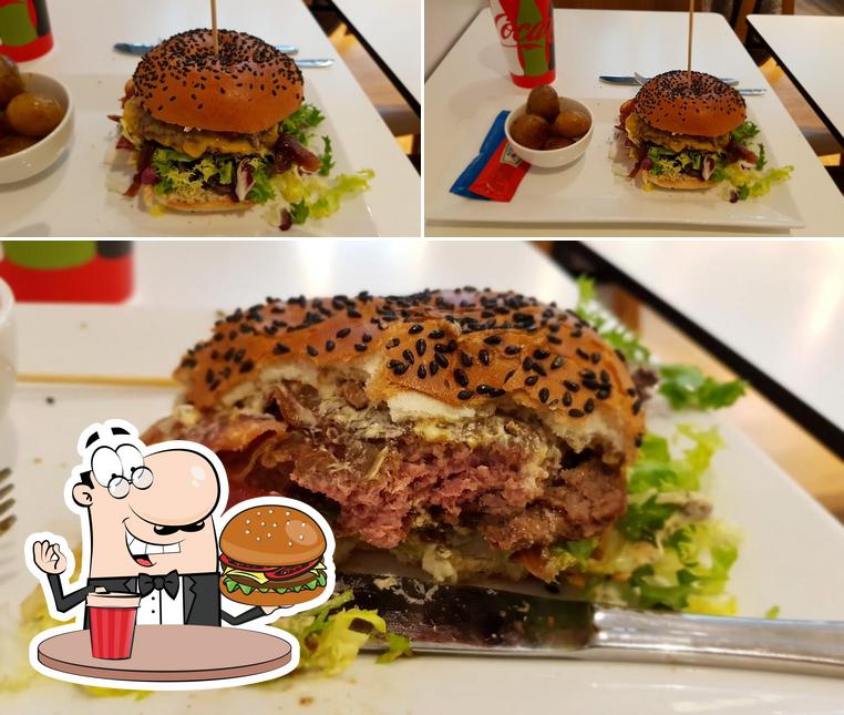 Get a burger at Diner - Time to Eat