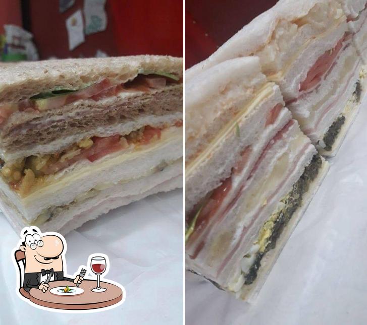 Su Eleccion,Sandwiches de miga restaurant, La Plata Restaurant reviews