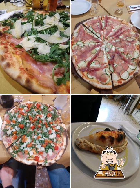 Ordina tra le molte varianti di pizza