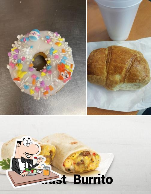 Donuts King Bakery In Tustin Restaurant Menu And Reviews