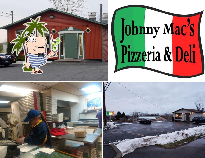 Здесь можно посмотреть снимок пиццерии "Johnny Mac's Pizzeria & Deli"