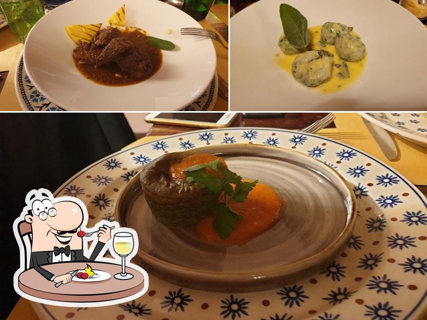 Cibo al Ristorante Trattoria Il Barrino