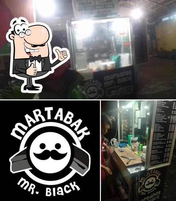 Here's a picture of Martabak MR Black Malalayang