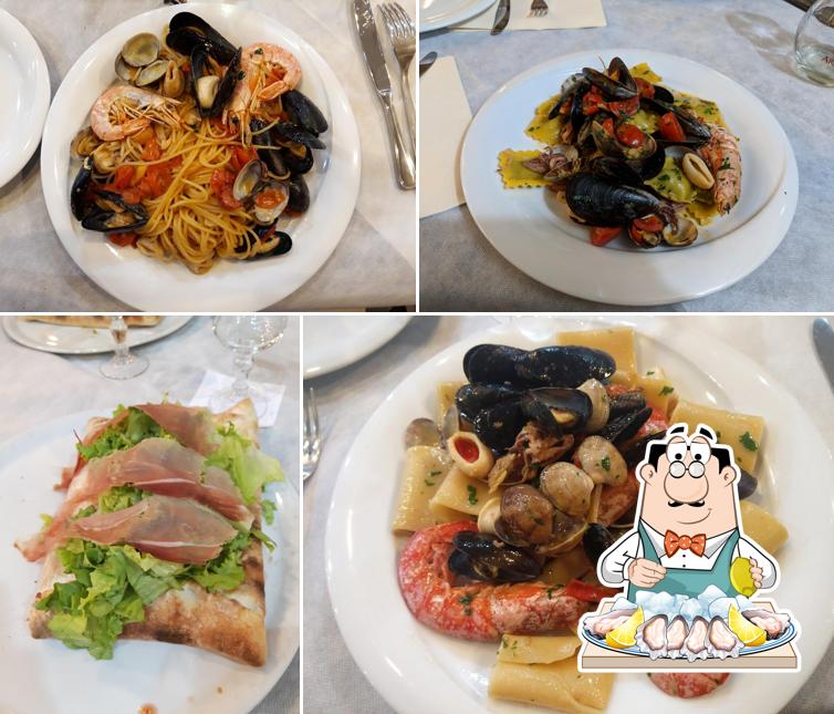 Prenditi la cucina di mare a Pizzeria Grotta Azzurra di Imperato