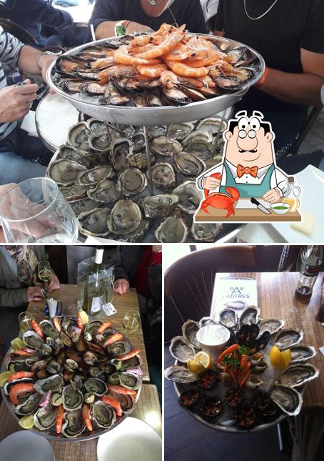Choisissez différents repas à base de fruits de mer disponibles à LE BARAJO