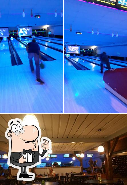 Это фотография паба и бара "Bowling Partycentrum Hilversum"
