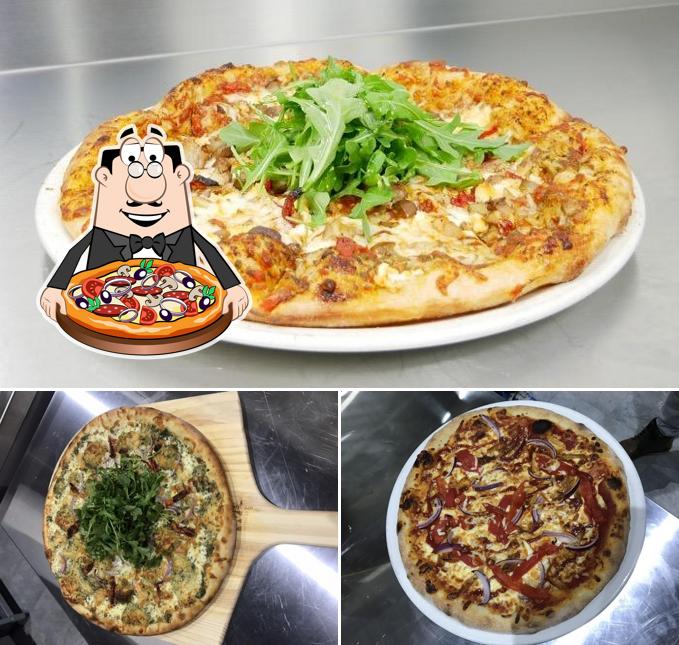 King Shawarma & Pizzeria in Toronto Restaurant menu and reviews