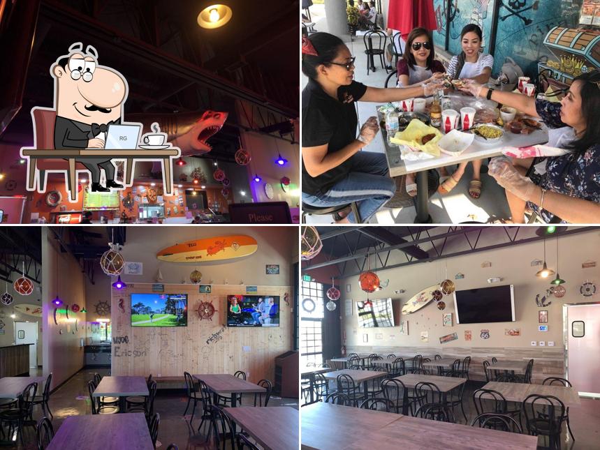 Kickin' Crab in Hawaiian Gardens Restaurant menu and reviews