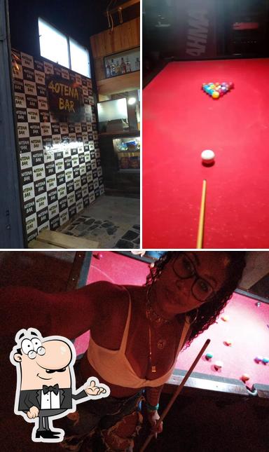 40TENA BAR