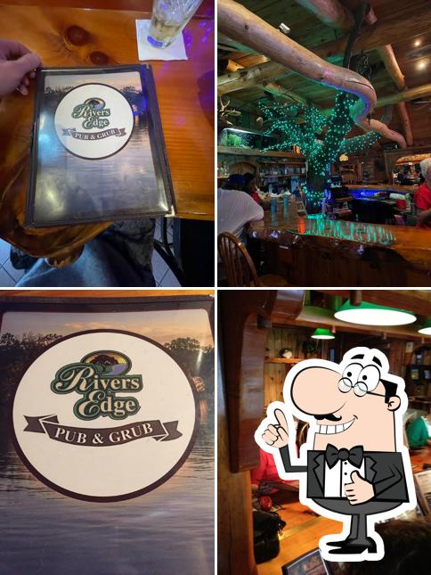 River's Edge Pub & Grub, 30 Co Rd A in Wisconsin Dells Restaurant