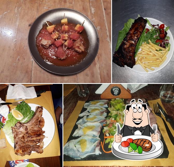 EXCALIBUR PUB propone piatti di carne