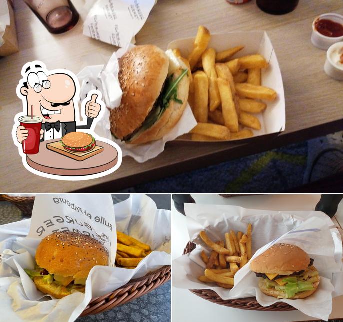 Fry Burger Gourmet dispone de un buen número de opciones para los amantes de las hamburguesas