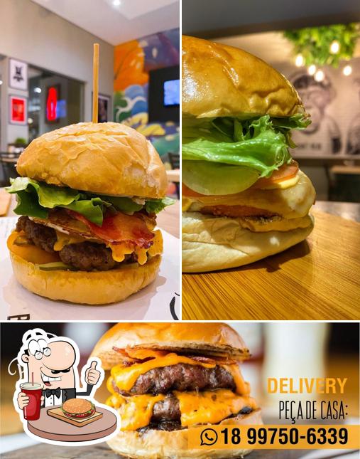 Consiga um hambúrguer no Pedro's Burger