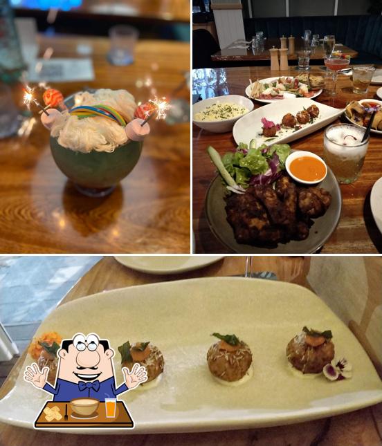 White Rhino Bar & Eats in Surfers Paradise - Restaurant menu and reviews