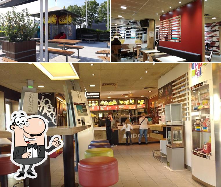 L'intérieur de McDonald's