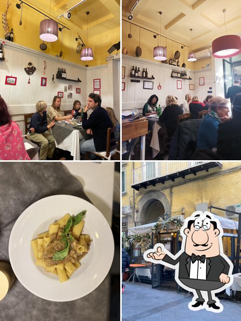 Siediti a un tavolo di Ristorante Antichi Sapori Partenopei