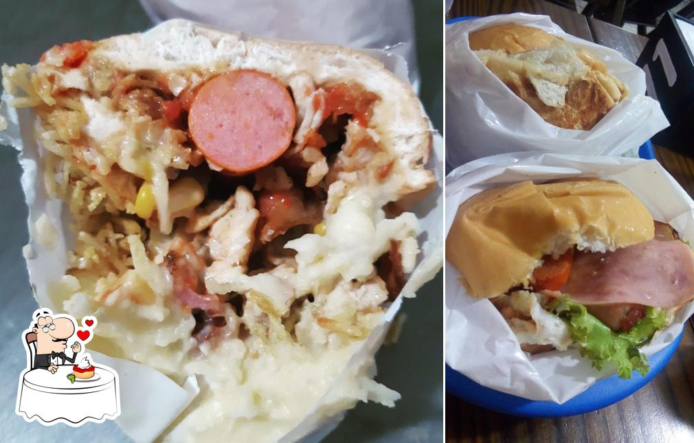 Bahia Lanches serve uma escolha de sobremesas