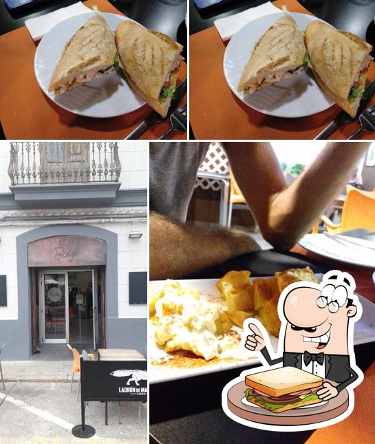 Pick a sandwich at Restaurante Nou Ruby