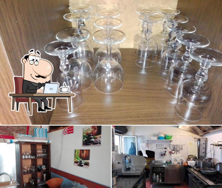 Dai un'occhiata agli interni di Ristorante Pizzeria Al Vicolo