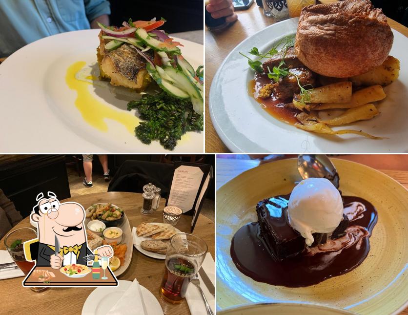 Menu of The Red Lion, Horsell pub & bar, Woking, 123 High St reviews