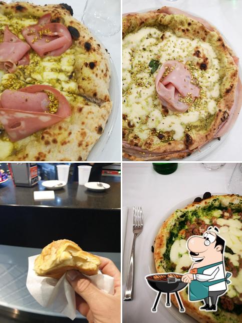 Ordina i piatti di carne a Fiat Cafè