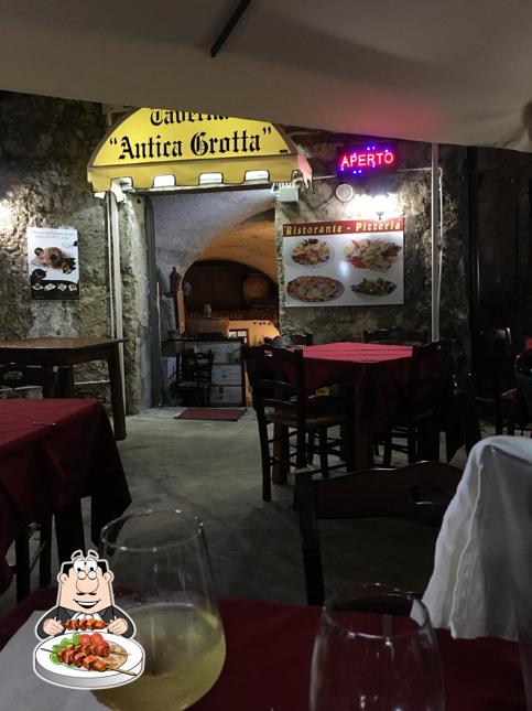Cibo al Taverna L'Antica Grotta