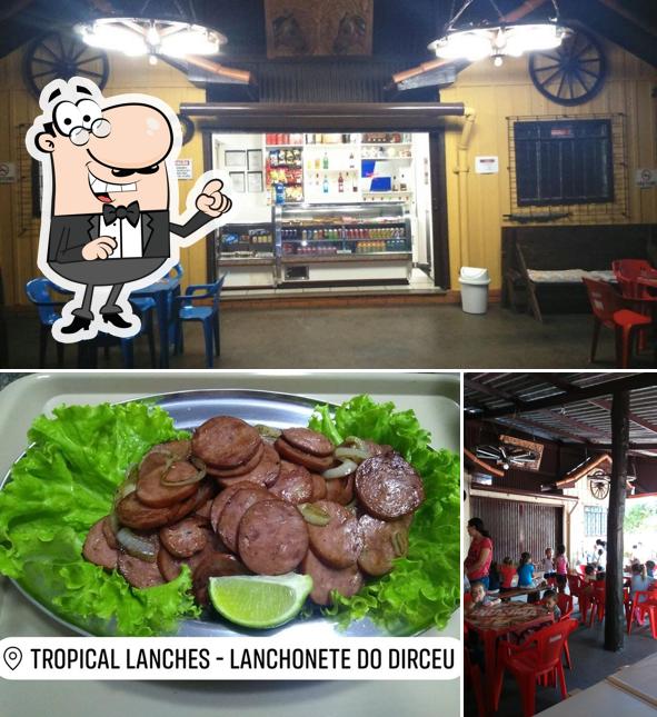 O interior do Lanchonete do Dirceu - Tropical Lanches