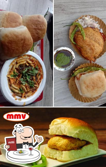 Food at Mumbaiya Misal & Vadapav Nikol