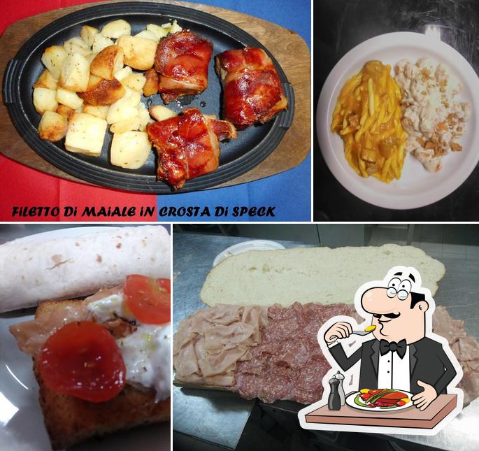 Cibo al CASETTA ROSSOBLU