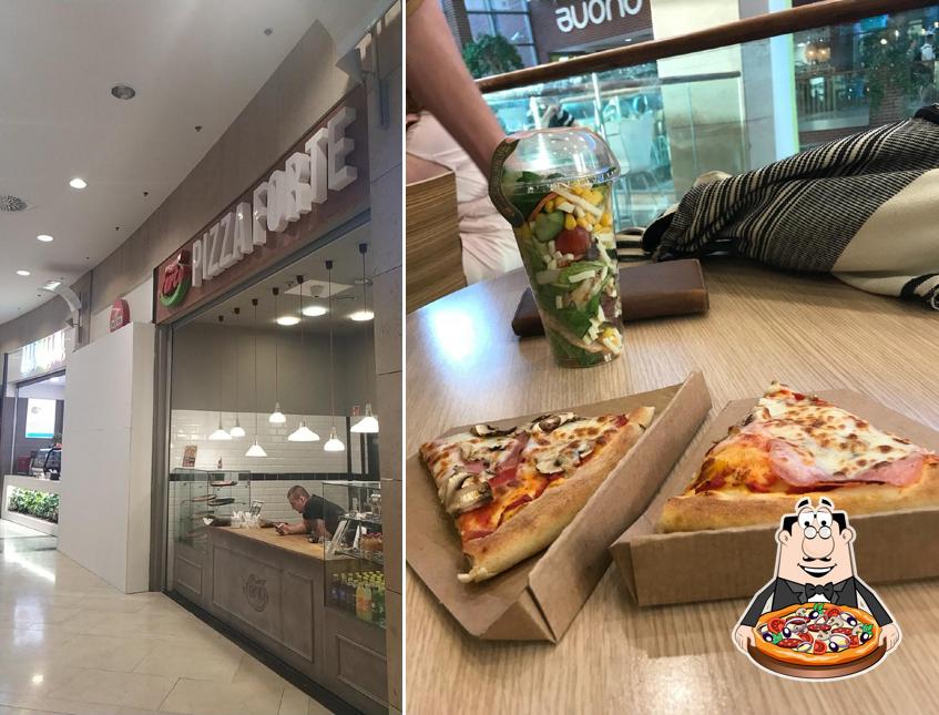 Order pizza at Pizza Forte