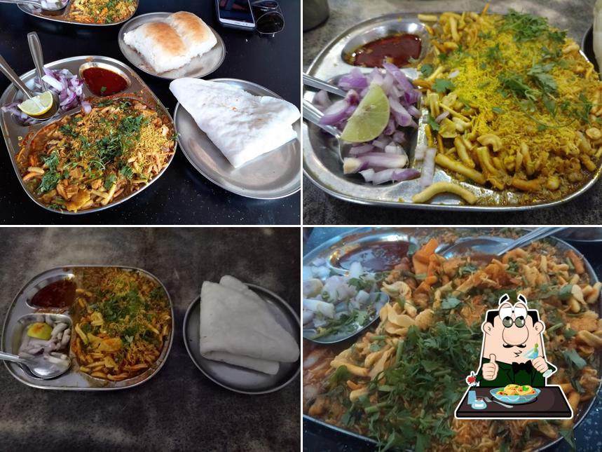 Meals at Hotel Nilkanth