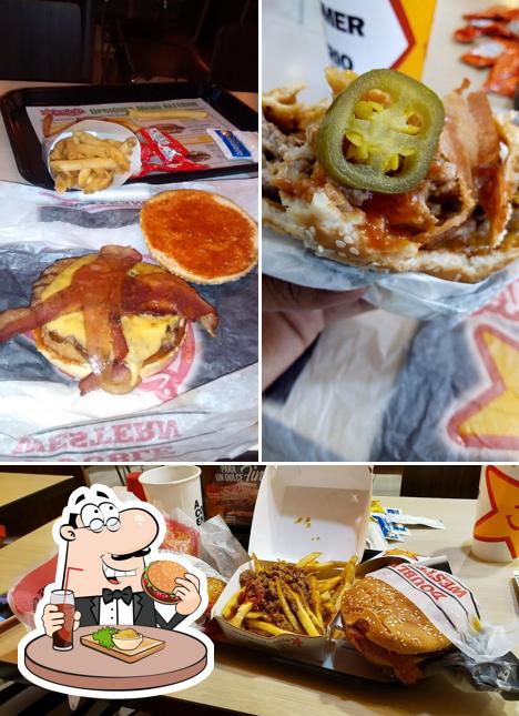 Tómate una hamburguesa en Carl's Jr