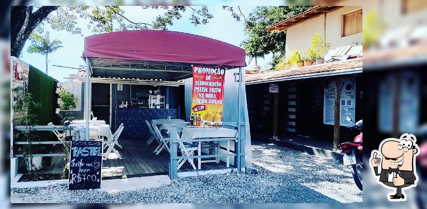 Deck Café