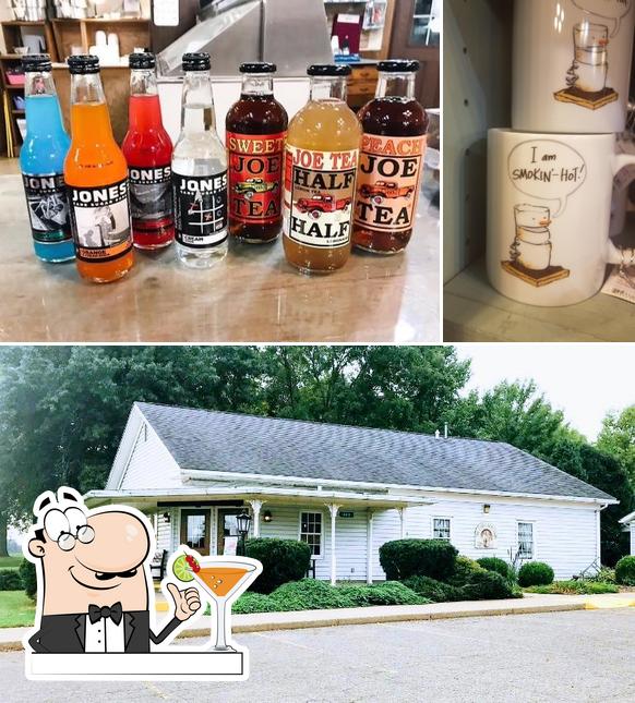 Oak Cupboard Store in Smithville Restaurant reviews