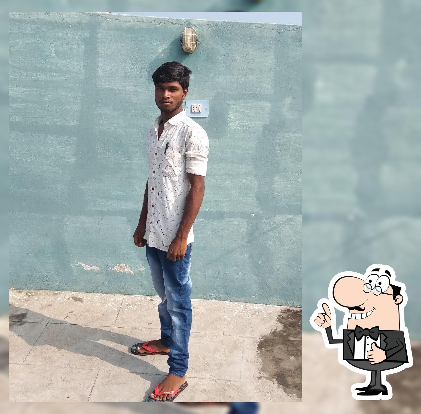 Saravana Hotel