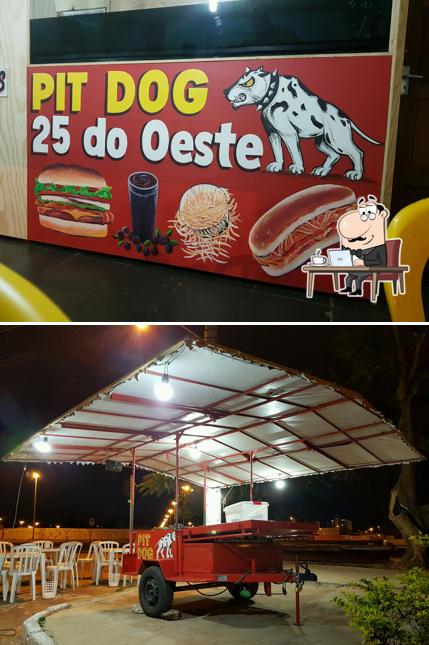 O interior do PitDog 25 Oeste