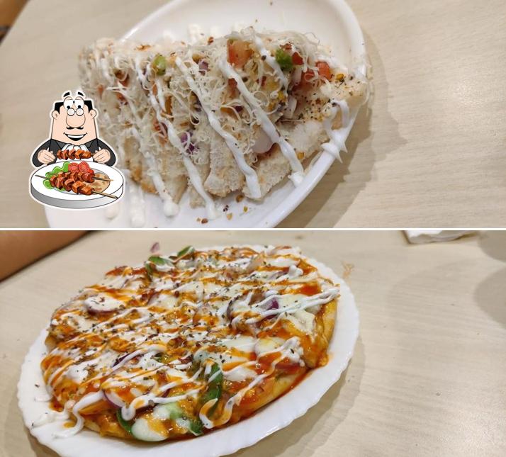 Food at Gabbar fast food