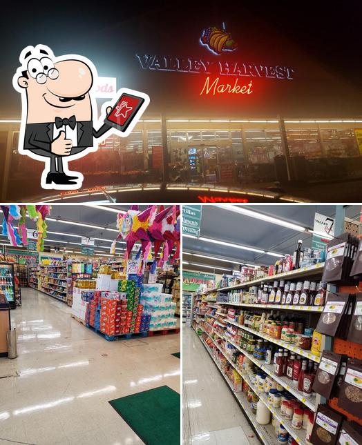 Valley Harvest International Market in Federal Way Restaurant reviews