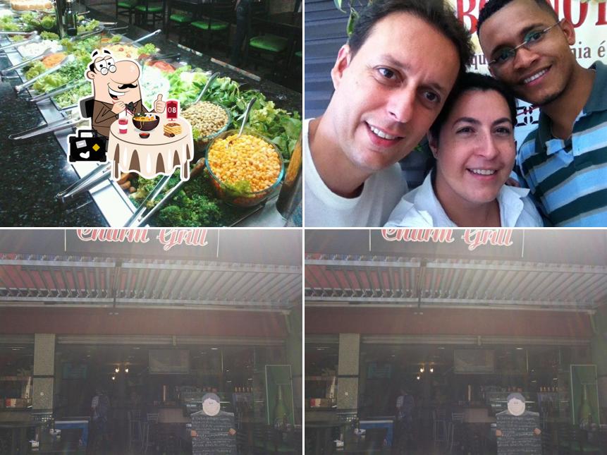 Comida em Charm Grill Bar