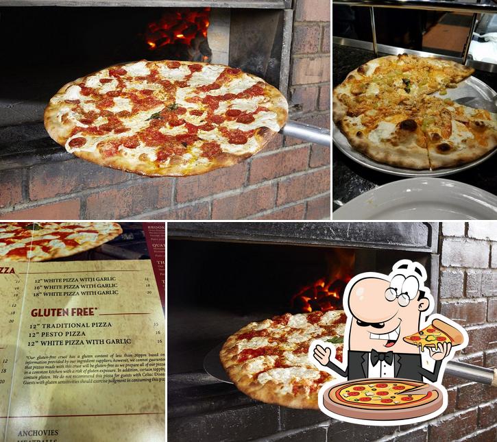 Попробуйте пиццу в "Grimaldi's Pizzeria"