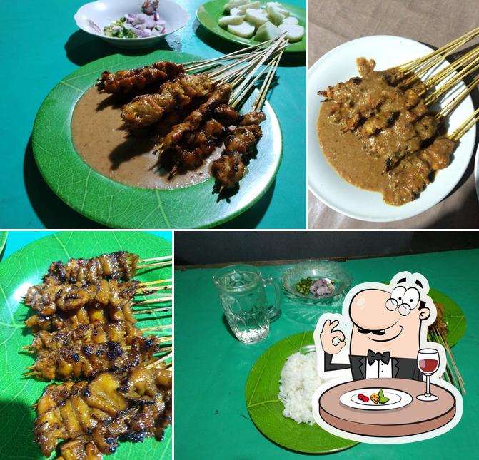 Platos en Sate Ayam Cilacap Martawi