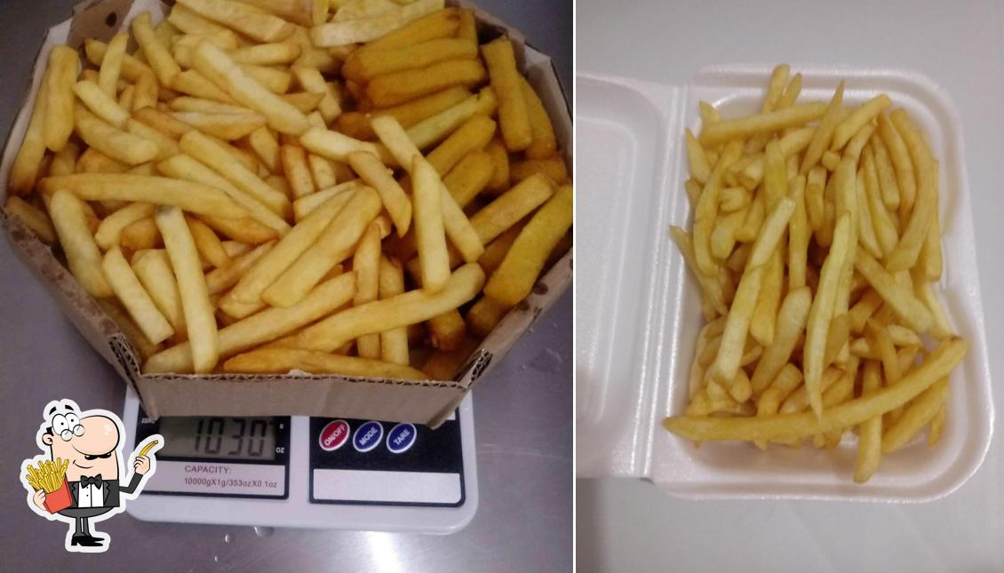 Experimente cbatatas fritas francesas no Lanchonete Rosa Soares