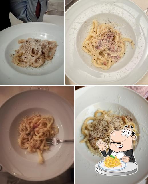 Spaghetti alla carbonara al Ristorante Posta