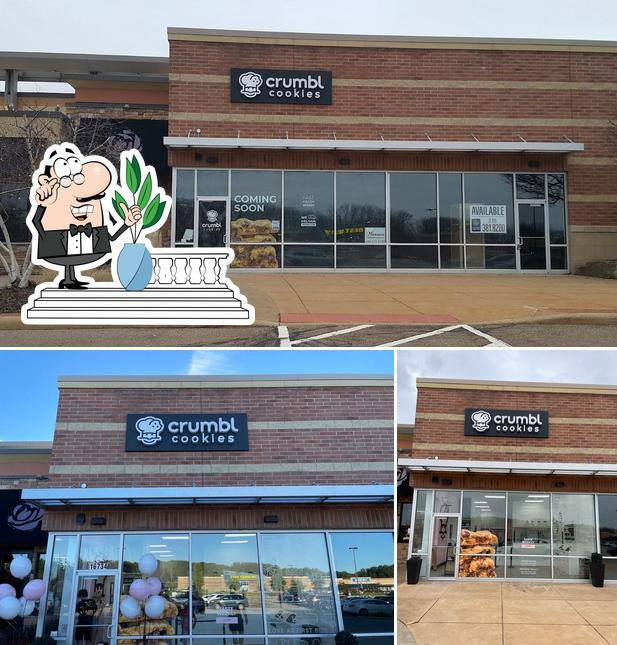 Crumbl Cookies Strongsville in Strongsville Restaurant menu and reviews
