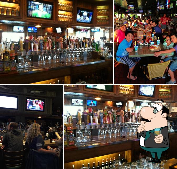 Miller's Ale House in Destin Restaurant menu and reviews