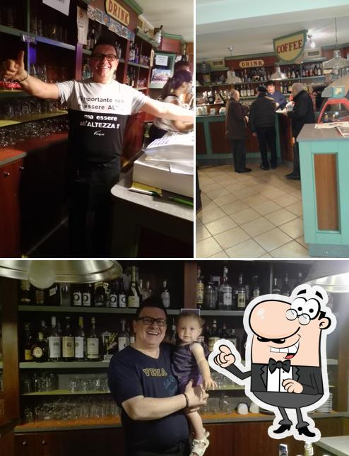 Gli interni di Bar Impero di Ereno Venanzio