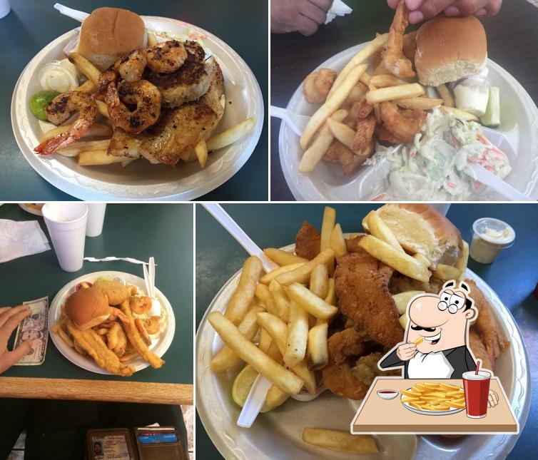 Joe's Oyster Bar in Port Isabel Restaurant menu and reviews