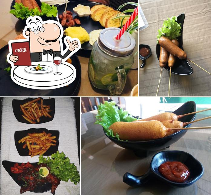 Maple's Streetfood & Café